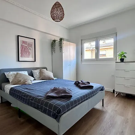 Precioso Recién Reformado Maravillosamente Situado Apartamento